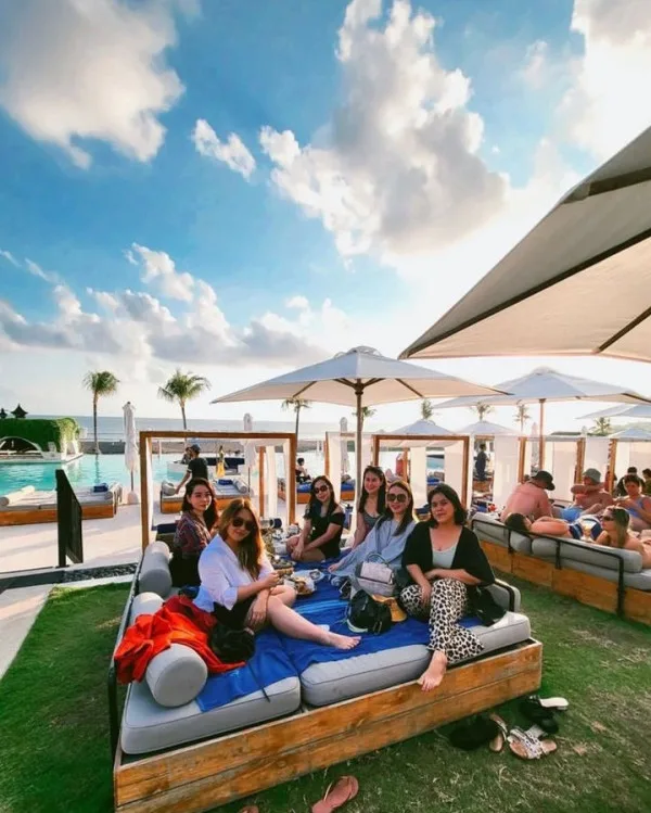 Index (11) | Café del Mar Bali